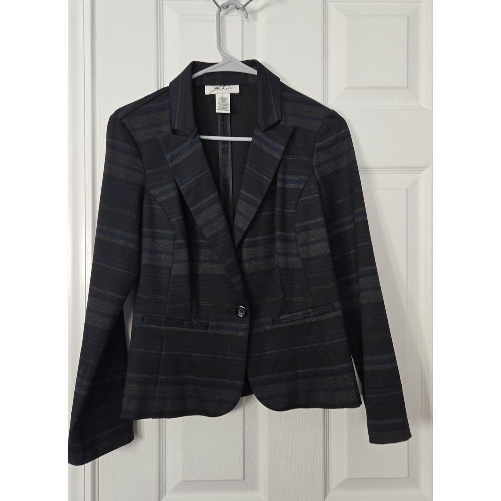 Soho Womsns Blazer Size Small Single Button Front Short Blazer